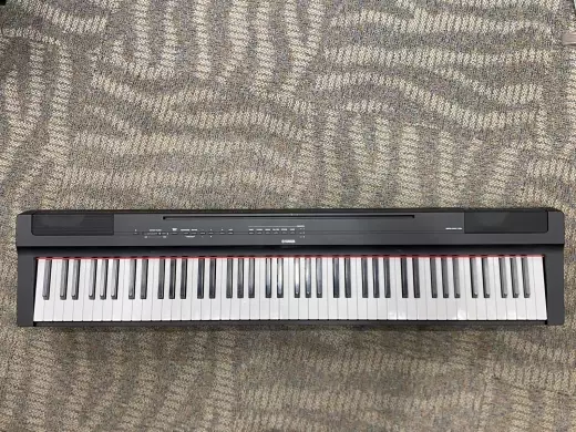 Yamaha P125A B
